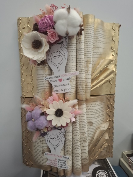 Carte decorativă cu flori si mesaj personalizat - Img 3