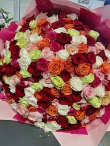 Buchet de Lux cu 201 Trandafiri