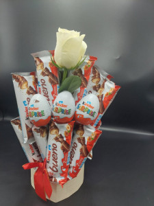 Aranjament kinder bueno