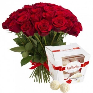 Buchet 37 de trandafiri si Raffaello