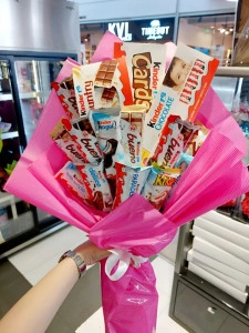 Buchet Kinder