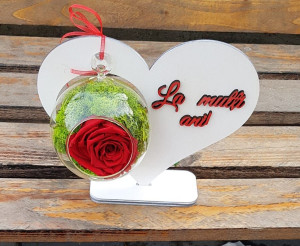 Aranjament inimă cu trandafir criogenat si mesaj personalizat