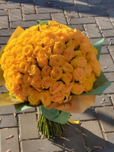 Buchet 111 trandafiri