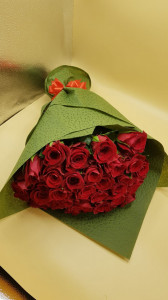 Buchet 35 de trandafiri rosii