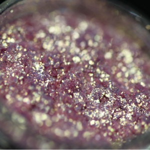 Pigment PK74(rose pal-auriu champagne) Sparkle/Microglitter pentru machiaj KAJOL Beauty, 1g - Img 2