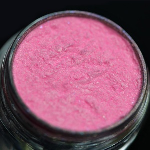 Pigment PK110 Pastel pentru machiajul de mireasa (roz pal-auriu deschis) Duochrome KAJOL Beauty, 1g - Img 1