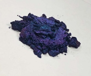 Pigment PK34(violet-albastru-turcoaz-cupru) Multichrome pentru machiaj KAJOL Beauty, 1g - Img 4