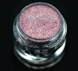 Pigment PK21(roz pal cu irizatii aurii) Sparkle/Microglitter pentru machiaj KAJOL Beauty, 1g - Img 3