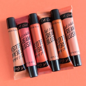 Blush cremos matifiant L.A. Girl Soft Matte Cream Rosebud, 8ml - Img 5