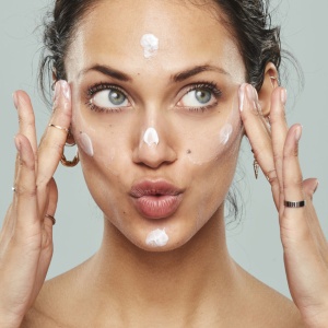 Crema hidratare pentru fata e.l.f Cosmetics Holy Hydration! Face Cream Fragrance Free, 50g - Img 6