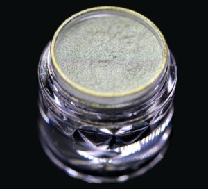 Pigment PK75(verde fistic deschis-auriu) Duochrome, KAJOL Beauty™, 1g - Img 2
