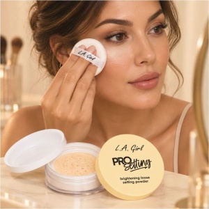 Pudră pulbere de fixare aatifiantă L.A. Girl PRO Setting Brightening – 735 Translucent, 5g - Img 2