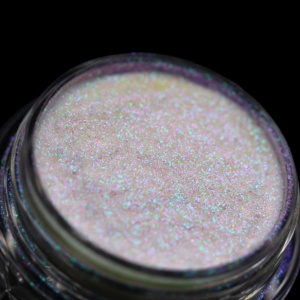 Pigment PK27 (alb translucid cu irizatii verde-roz) KAJOL Beauty highlighter multichrome, 1g - Img 1