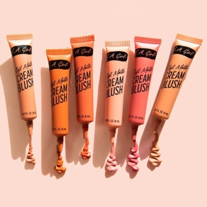Blush cremos matifiant L.A. Girl Soft Matte Cream Blissful, 8ml - Img 6