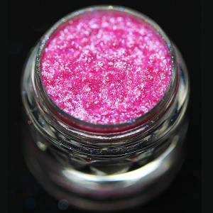 Pigment PK59(roz fucsia cu sclipiri albastre) Sparkle/Microglitter pentru machiaj KAJOL Beauty, 1g - Img 2
