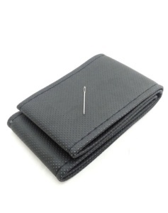 Husa Volan Auto universala Piele ecologica perforata 37-39 cm