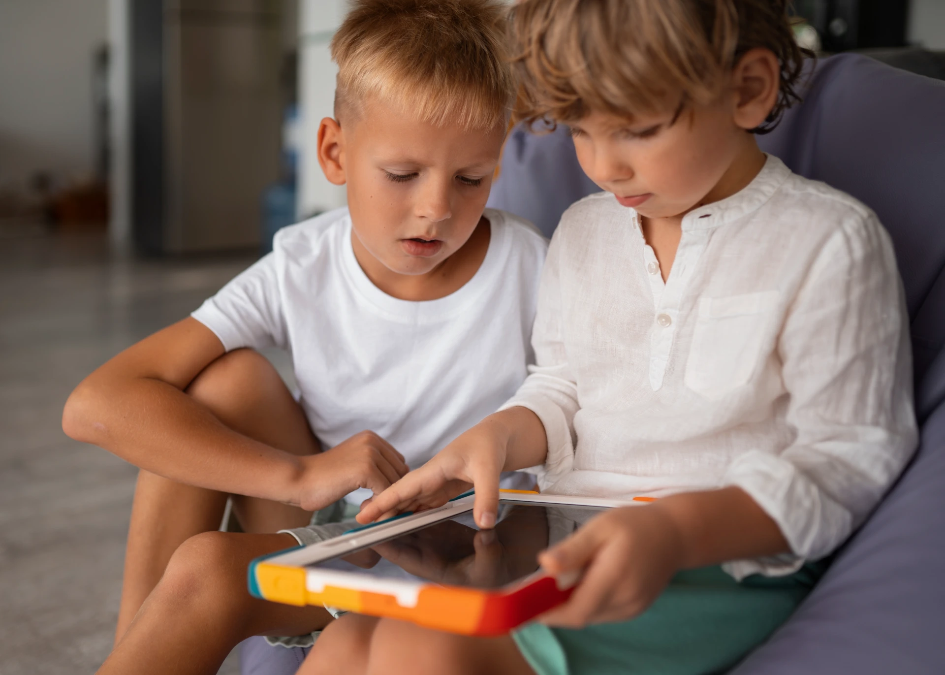 Control parental, jucării STEM și parenting în era digitală