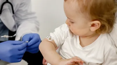 Vaccinuri obligatorii copii: ghid complet cu schema de vaccinare