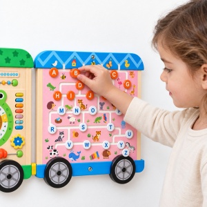 Busy Board Montessori din lemn pentru perete – Trenuletul cu 5 module de activitati, 147 cm - Img 3
