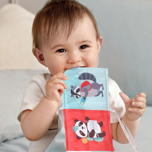 Protectie pentru patut 2 in 1 tip carte senzoriala, Animalute