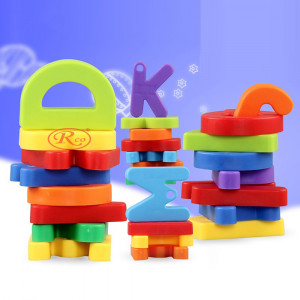 Set de constructie educational si snuruit, 80 piese, Alfabet