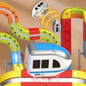 Set tren cu circuit magnetic 3D, traseu modular de construit - 35 piese - Img 6