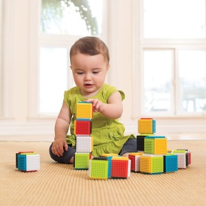 Set 25 cuburi senzoriale de construit pentru bebelusi