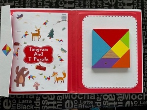 Carte magnetica puzzle Tangram 7 piese mari, 96 modele, Alb