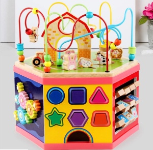 Centru de activitati cub Montessori 7 in 1 din lemn, Hexagon