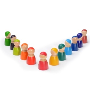 Set 12 figurine spiridusi din lemn pentru povesti, numarat si joaca libera