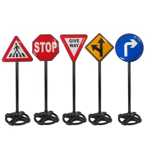 Set 5 semne de circulatie mari pentru educatie rutiera - 82 cm