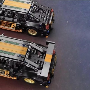 Set de constructie Masina de curse Supercar, cu mecanism pull-back si usi functionale – 470 piese - Img 6