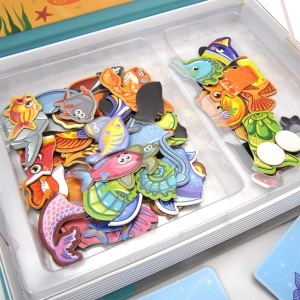 Carte magnetica puzzle cu pentru copii – Lumea oceanelor