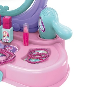 Masuta de toaleta cu lumini, sunete si accesorii pentru fetite