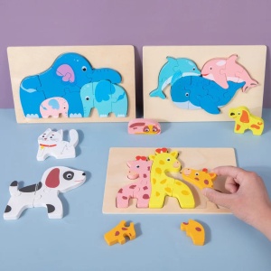 Puzzle din lemn cu piese groase, Familia animalutelor