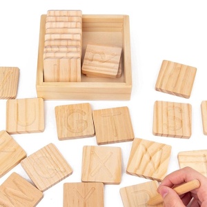 Set montessori cu placute pentru exersare scriere, Alfabet