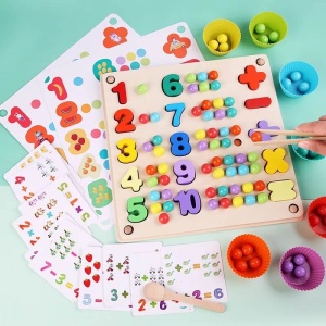 Joc Montessori cu activitati, matematica, asocieri si numarare