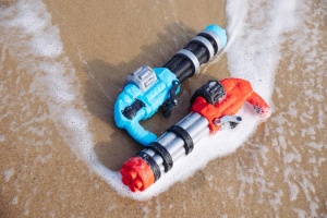 Pistol cu apa electric, 1000 ml, 58 cm - Gatling Water Gun - Rosu