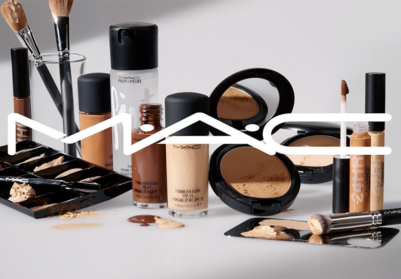 Exprimă-te prin Culoare și Îndrăznește să Strălucești: Descoperă Frumusețea din Tine cu Noua Gamă de Cosmetice MAC de la Hiris.ro