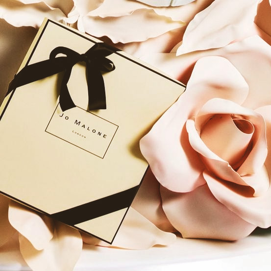 Sarutul dulce-sarat al parfumurilor Jo Malone
