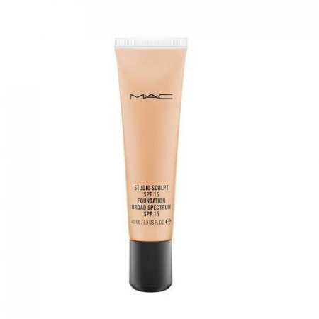 Fond de ten MAC Studio Sculpt Spf15