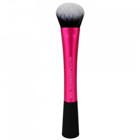 Pensula pentru aplicare blush Real Techniques, Finish Instapop Cheek Brush