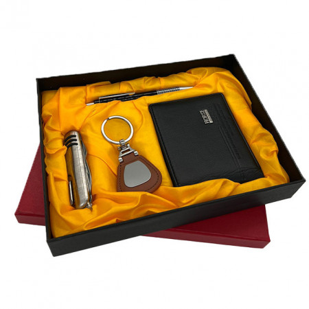 Caseta VIP, accesorii pentru barbati, portofel , briceag, breloc si pix