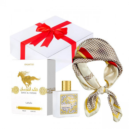 Set cadou Essence&Shawl: parfum Lattafa + esarfa satinata + cutie cadou cu funda
