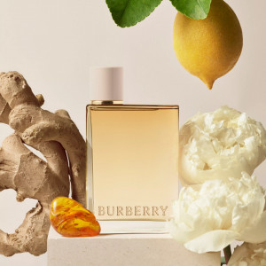 Apa de Parfum Burberry, Her London Dream, Femei, 100 ml