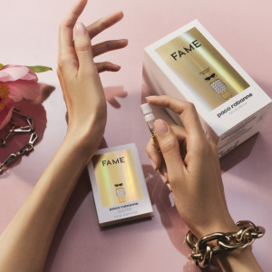 Esantion Paco Rabanne Fame, Apa de Parfum, Femei - Img 2