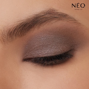 Fard de pleoape pulbere satinat Intense Serum Loose Neo Make Up, 3 g