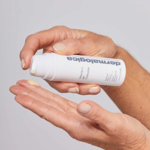 Gel Hidratant Pentru Fata si Gat Dermalogica, Biolumin-C, Vitamina C, Zi & Noapte, 50 ml