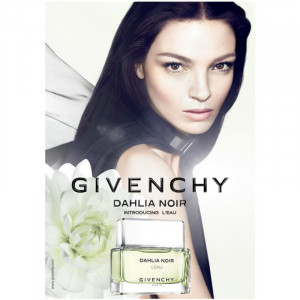 Givenchy Givenchy Dahlia Noir L`Eau Apa de Toaleta
