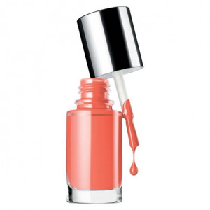 Clinique A Different Nail Enamel Polish 05 Really Rio 9 Ml
